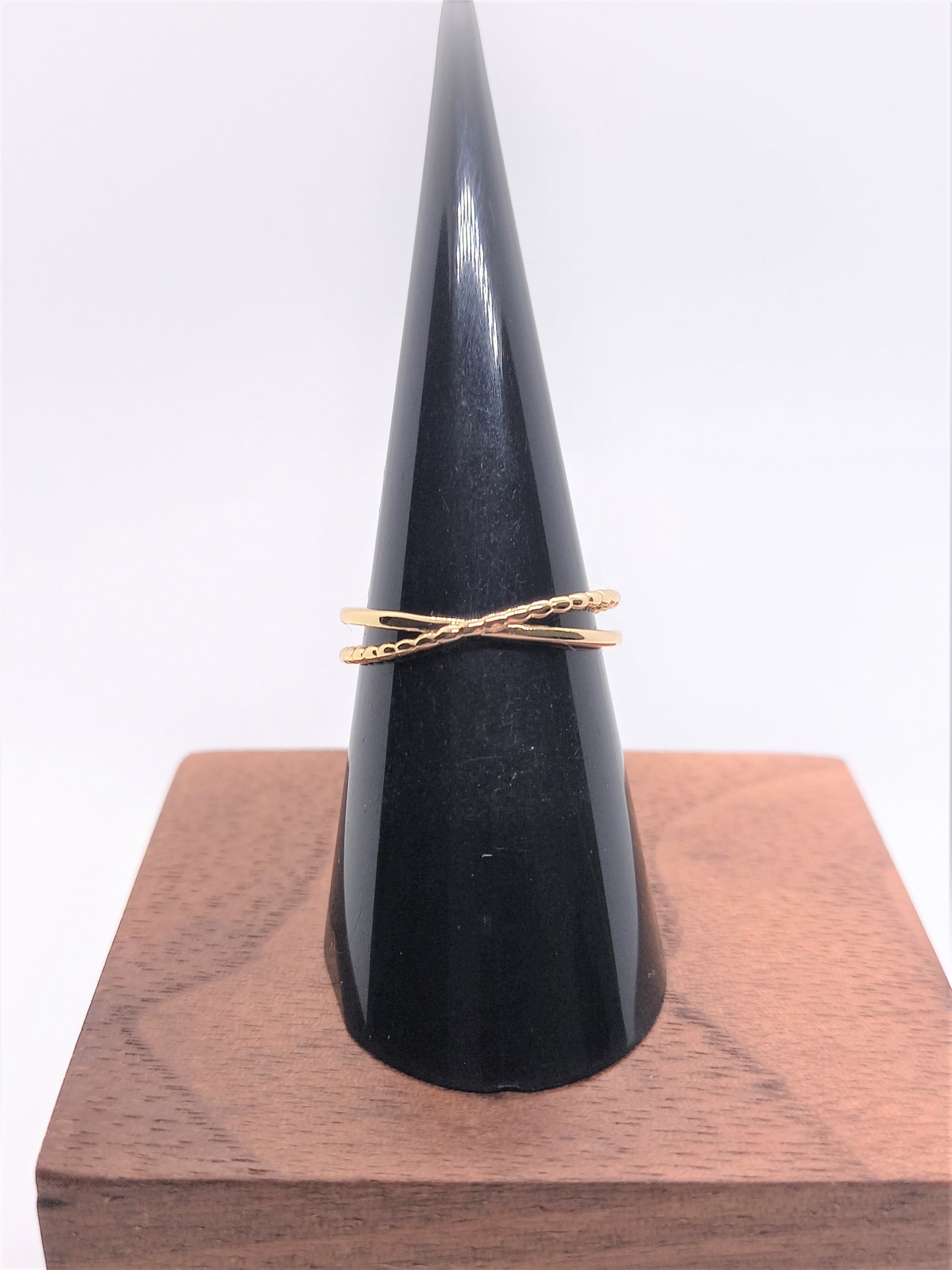 Gold Minimal Rings - Gold Criss Cross Ring