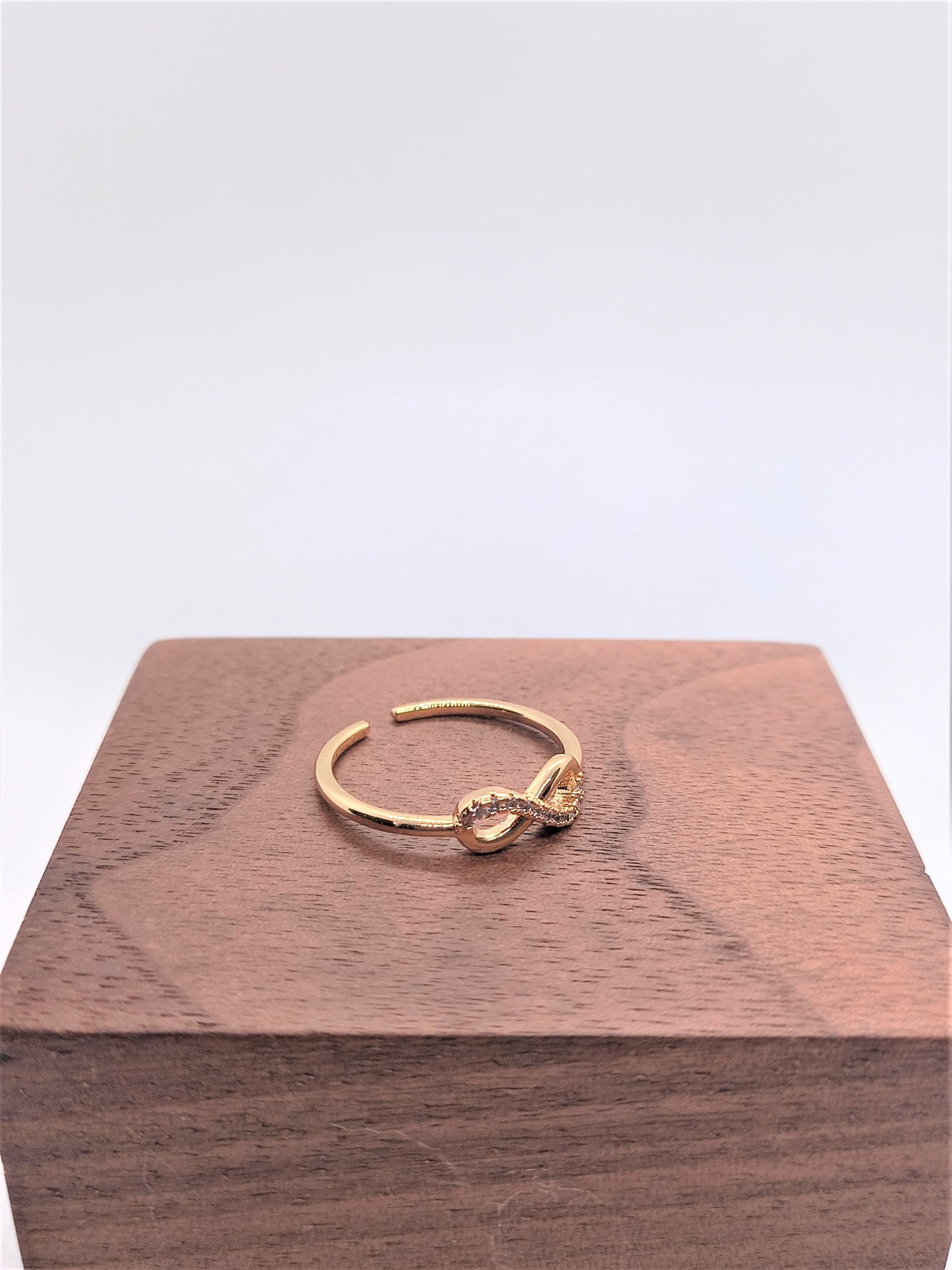 Gold Minimal Rings - Infinity Loop CZ Ring