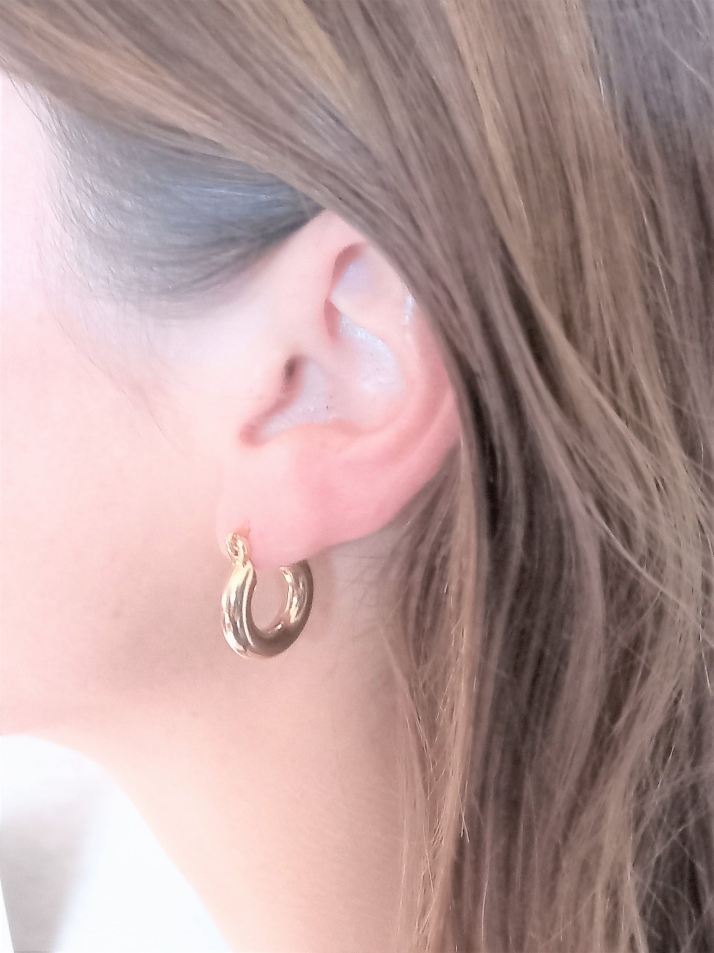 Gold filled Earrings - Chunky Small Hoops