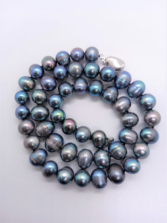 Freshwater Pearls - Blue/Green Baroque